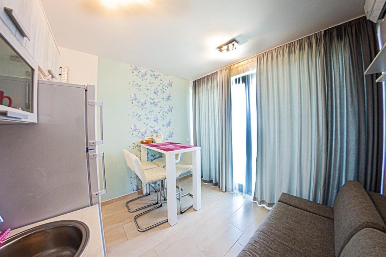 Apartment Superseaview Sutomore Eksteriør bilde