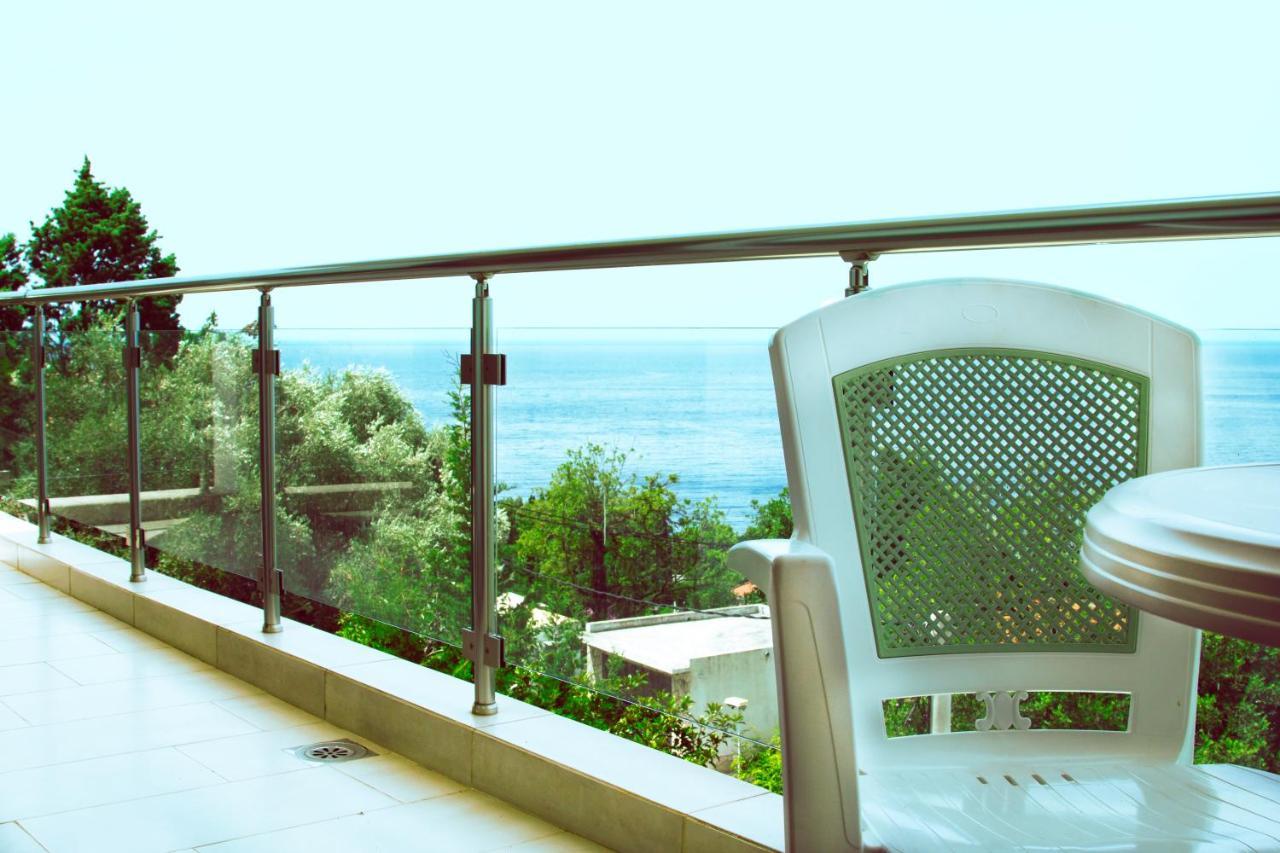 Apartment Superseaview Sutomore Eksteriør bilde