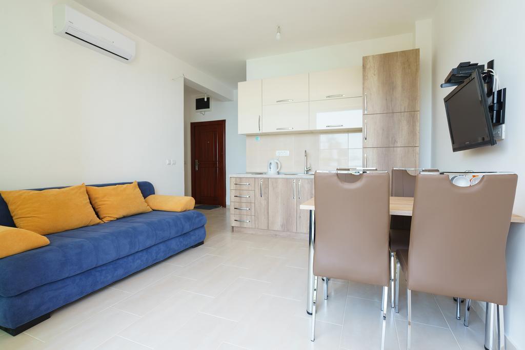 Apartment Superseaview Sutomore Eksteriør bilde