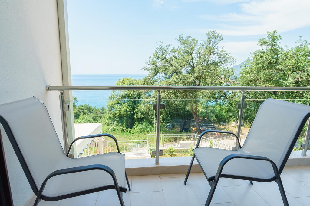 Apartment Superseaview Sutomore Eksteriør bilde